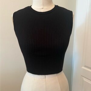 Zara Black Sleeveless Ribbed Muscle Crop Top
